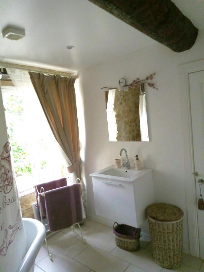 Maison De L'Amour Apartment Chardonnay Assignan المظهر الخارجي الصورة